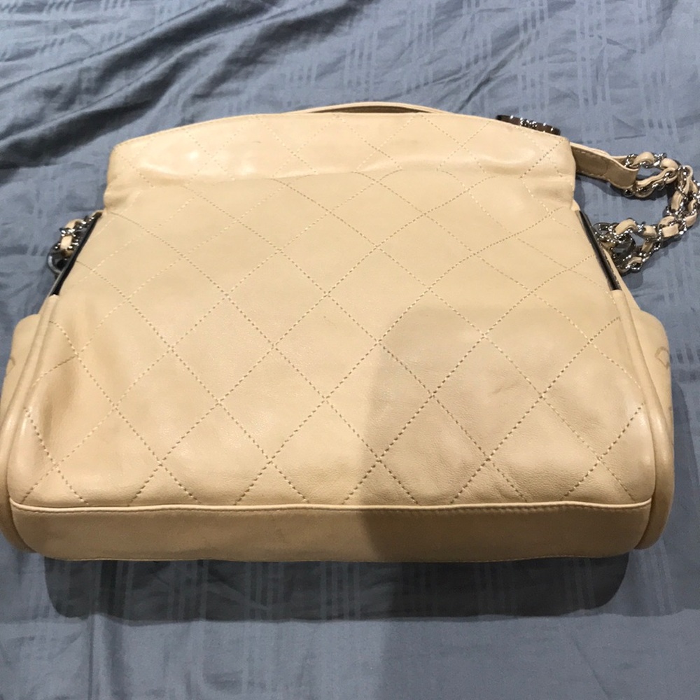 Chanel shoulder bag